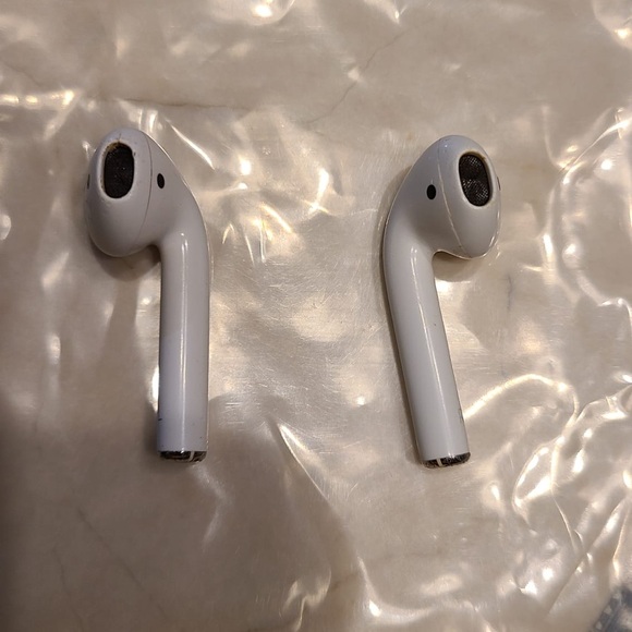 AIrpods 1st & 2nd GEN - A1602 and A1938 - Picture 4 of 4